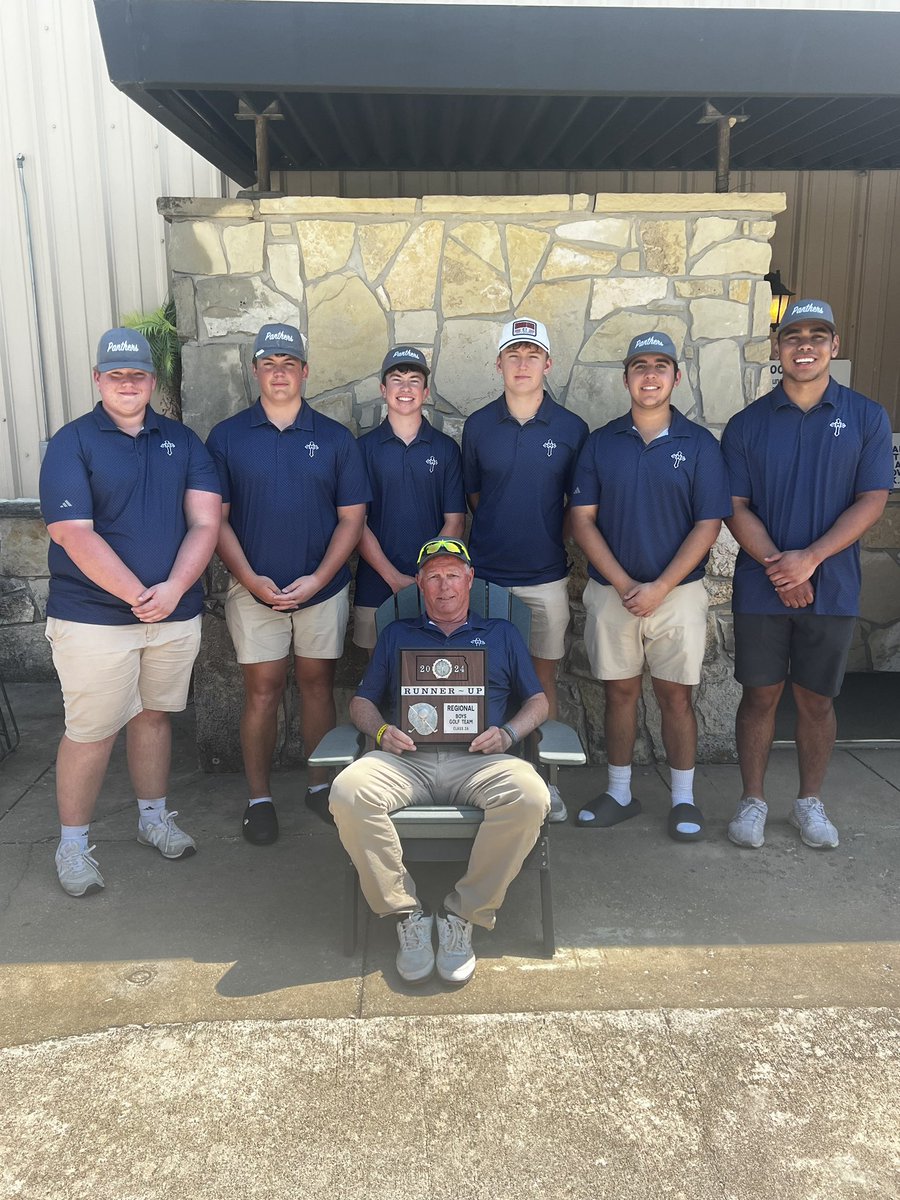 SMC_Panthers's tweet photo. 05.14.24⛳️

Panthers take 2nd at Regionals in Eureka!

Individuals:  Grant Hite 4th, Connor VanBecelaere 5th, and Jamie Hamilton 9th.  Headed to state with our fearless leader: Coach Wilbert! 💙 https://t.co/xpZMux9CZC