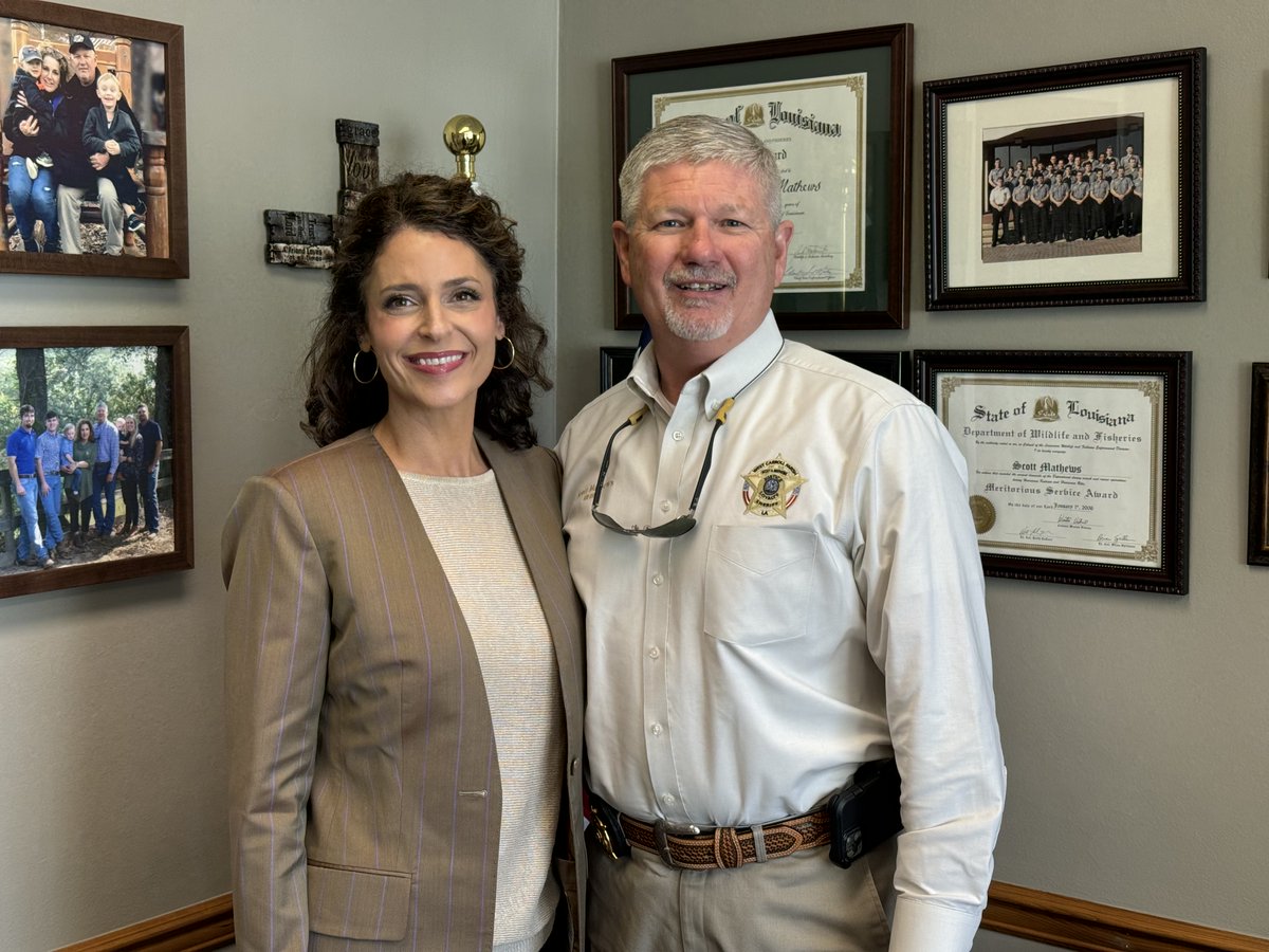 My friend Sheriff Scott Mathews has been a dedicated police officer for many years. He and so many others like him tirelessly look out for every member of every community in our state. I thank him for his service. #NationalPoliceWeek