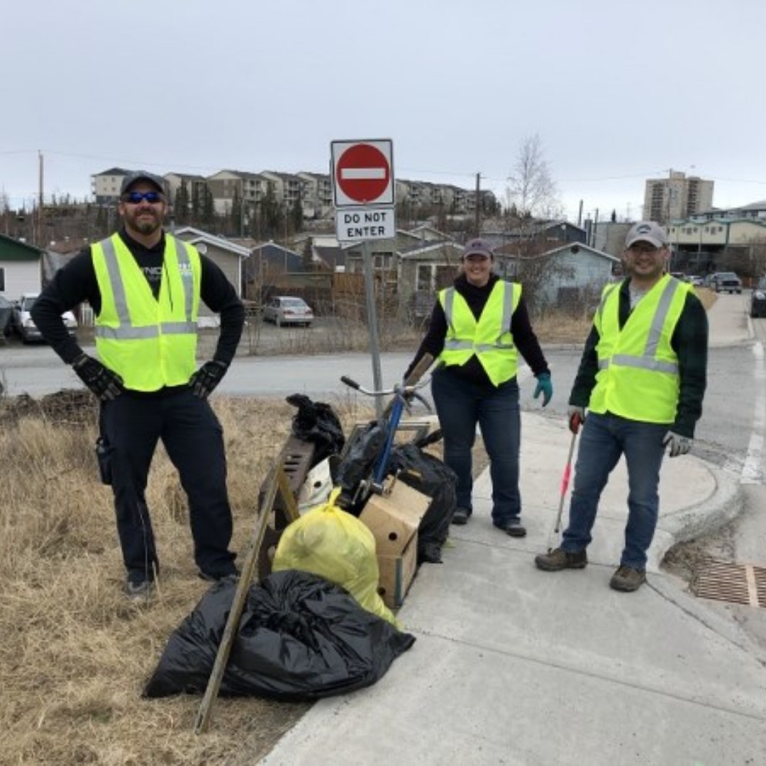 The Annual City of Yellowknife Spring Clean-up kicked off this weekend and will run until May 25. Please take care when passing working groups around the city and be sure to give them a wave of appreciation!