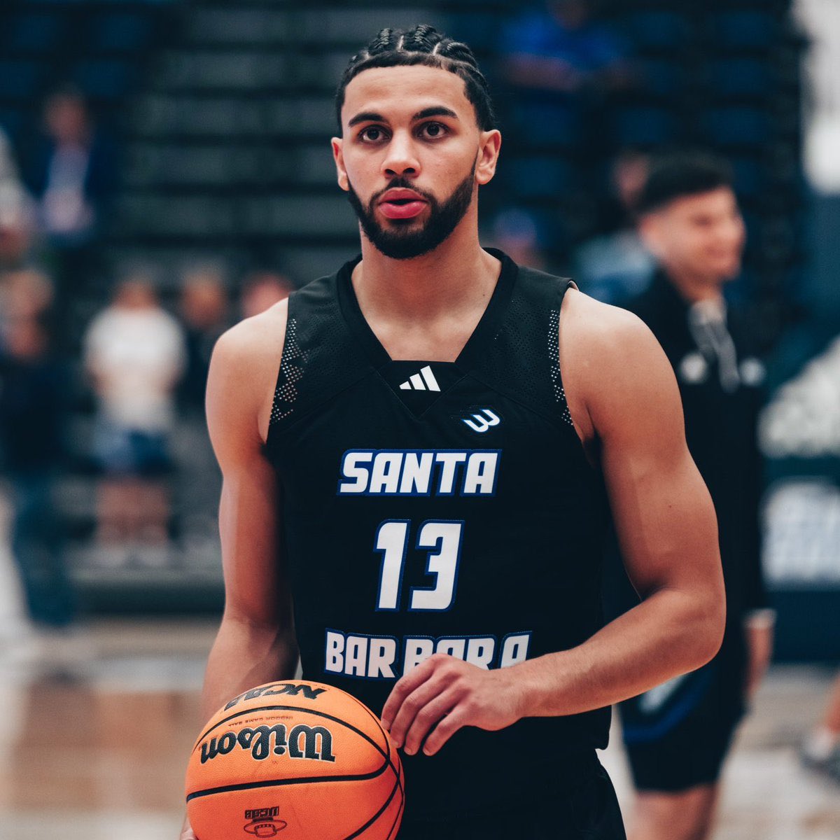 Ajay Mitchell looked amazing as a playmaker today, making some great passes to people he’s never really played with before look effortless Always making the right move, coming off an amazing season at UCSB where he averaged 20-4-4 on nearly 50/40/90 One of my guys this draft