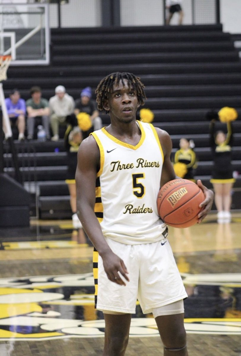 Kyle Edison from Three Rivers College has received interest from the following programs:

Austin Peay (Offerd)
Fresno State
Louisiana Monroe 
New Hampshire 
SIUE
Mount St Mary’s 
North Dakota State
Northwestern State
Bowling Green
Texas A&amp;M Corpus Christi
+More