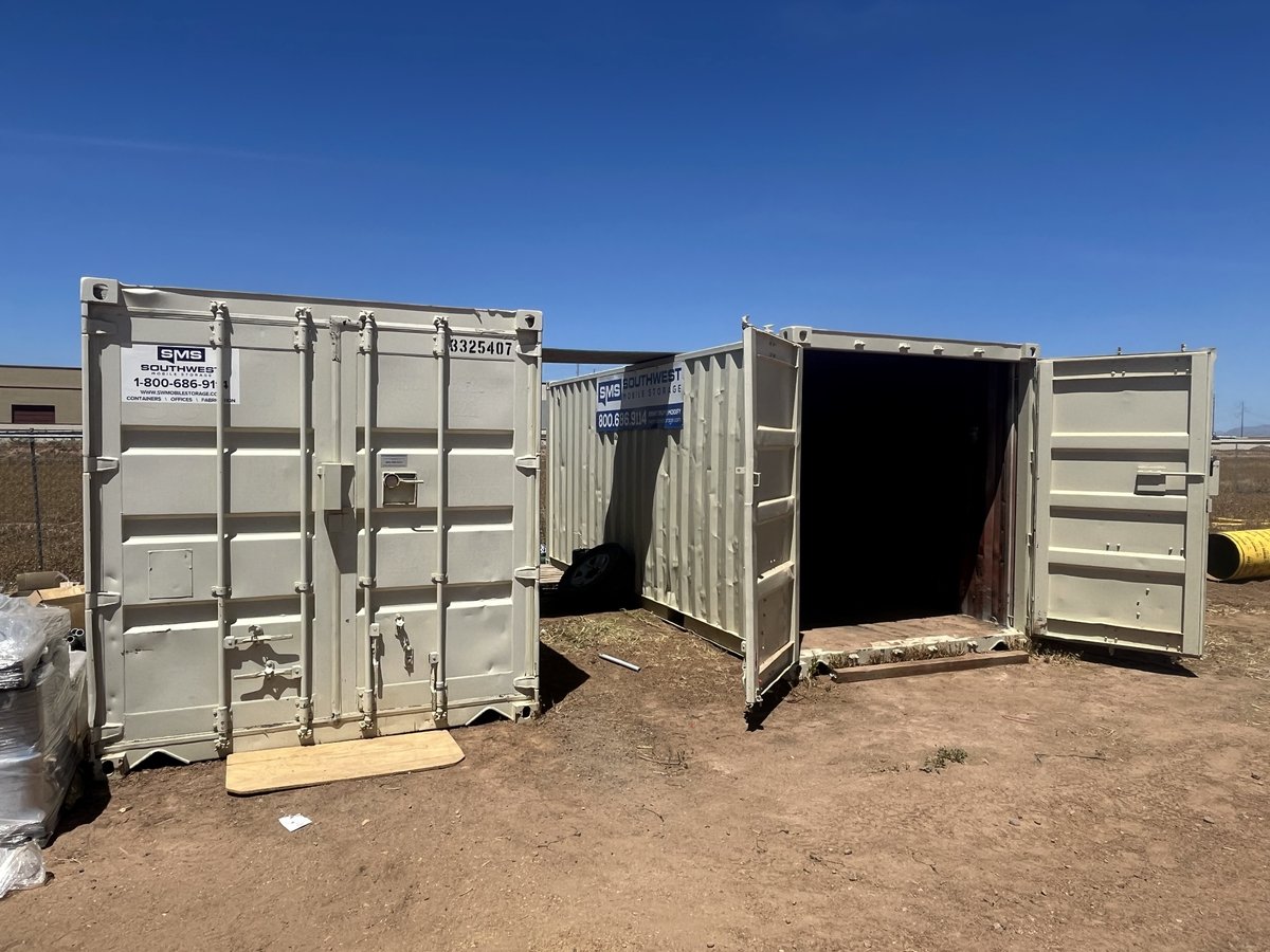 SWMobileStorage's tweet image. #construction sites need shipping containers that are EASY TO RENT! Our #storagecontainer rentals are all pro-rated, with top tier customer service. Give us a call today and book your containers for your next project.