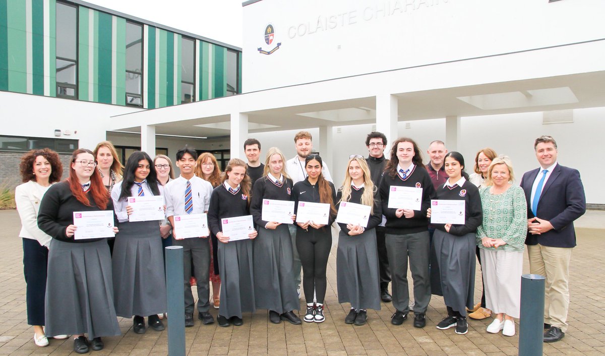 A huge thank you to @NorthernTrust & @BITCIreland for another fantastic year of mentoring our Leaving Certificate students in the world of work & business!Today's final session on social media & LinkedIn was engaging & energetic,setting our students up for success @LCETBSchools