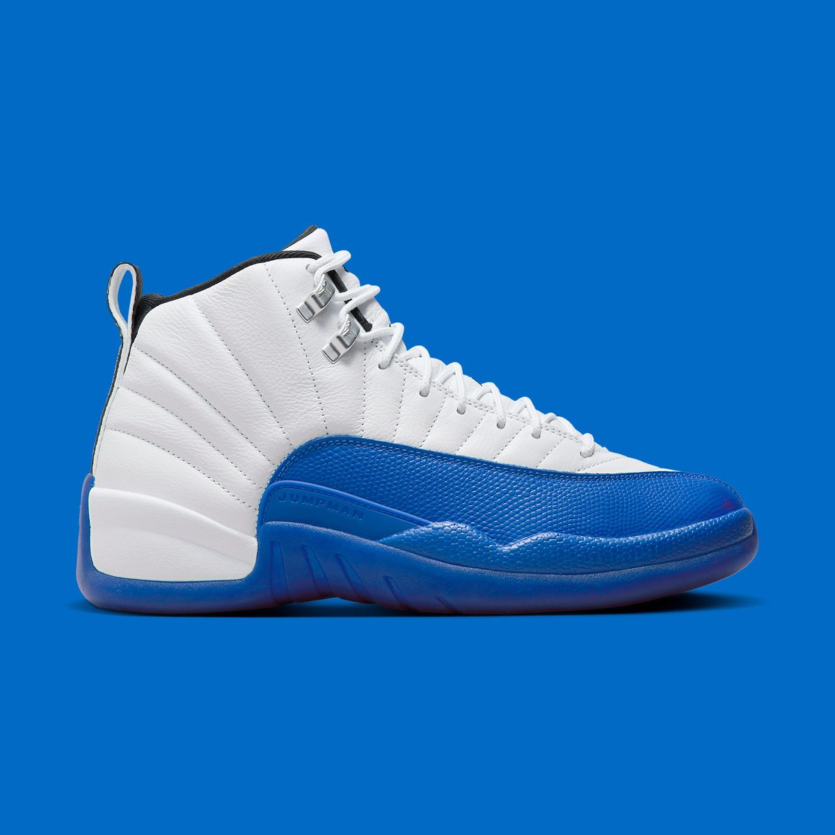 JustFreshKicks's tweet photo. Air Jordan 12 “Blueberry” releasing on December 18th 🫐 https://t.co/q2LQOkVa3o https://t.co/1Rk7x9Dr5F