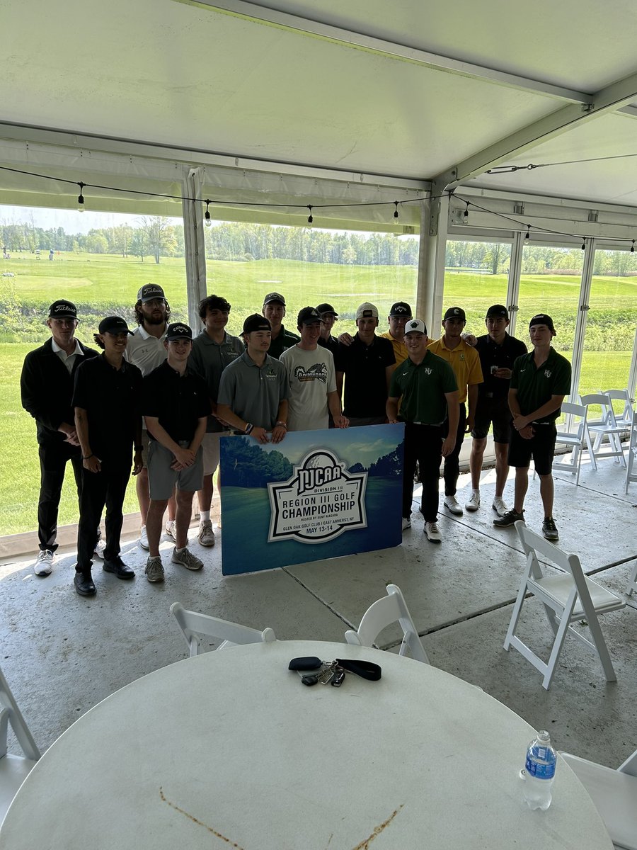 <a href="/NCThunderwolves/">SUNY Niagara Thunderwolves</a> Golf shoots 310 on Day2 for a total of 633 to win the <a href="/NJCAAReg3/">NJCAA REGION 3</a> Title for the 4th time in 5 seasons.  All 5 guys earned All-Region Honors.
Eliel Rodriguez 151 2nd
Adam Firkins 155 3rd
Ryan Kates 163 8th
Teddy Swiech 165 9th
Charlie Nuttle 172 15th

On to Nattys