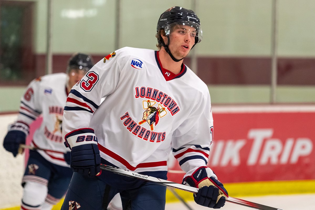 #NAHL Commitment Alert: @JohnstownHawks forward Reid Lune has committed to play NCAA Division III college hockey for @UWRFMensHockey 📰: nahl.com/news/story.cfm…