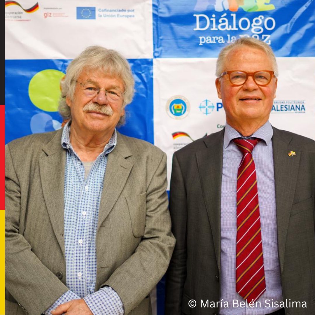 AlemaniaQuito's tweet photo. 🌟 ¡Lanzamiento del Observatorio Ecuatoriano de Conflictos (Llamas)!  🔍✨

👀 Hoy se lanzó el Observatorio Ecuatoriano de Conflictos (Llamas) en un evento emocionante organizado por la Universidad Central, con el apoyo de la Cooperación Alemana GIZ y la Unión Europea. https://t.co/WClhIH8tfG