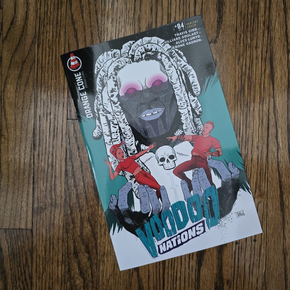 Just received my variant for @jesterlou Voodoo Nations #4. I have 5 copies & they're $20 each. Signatures are free, bring a witness. I'll be at @ComicConRvltn this weekend. comicconrevolution.com/ontario/ticket…