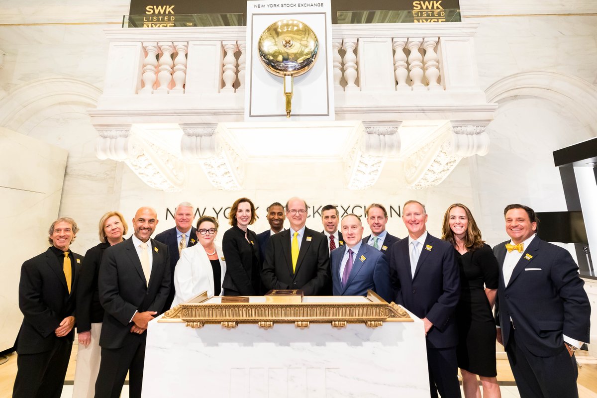 Celebrating 100 years of @DEWALTtough 🔧👷 NYSE proudly welcomed the team to the podium to commemorate this milestone and honor the New York City tradespeople that keep the city running. #DEWALTTOUGH $SWK