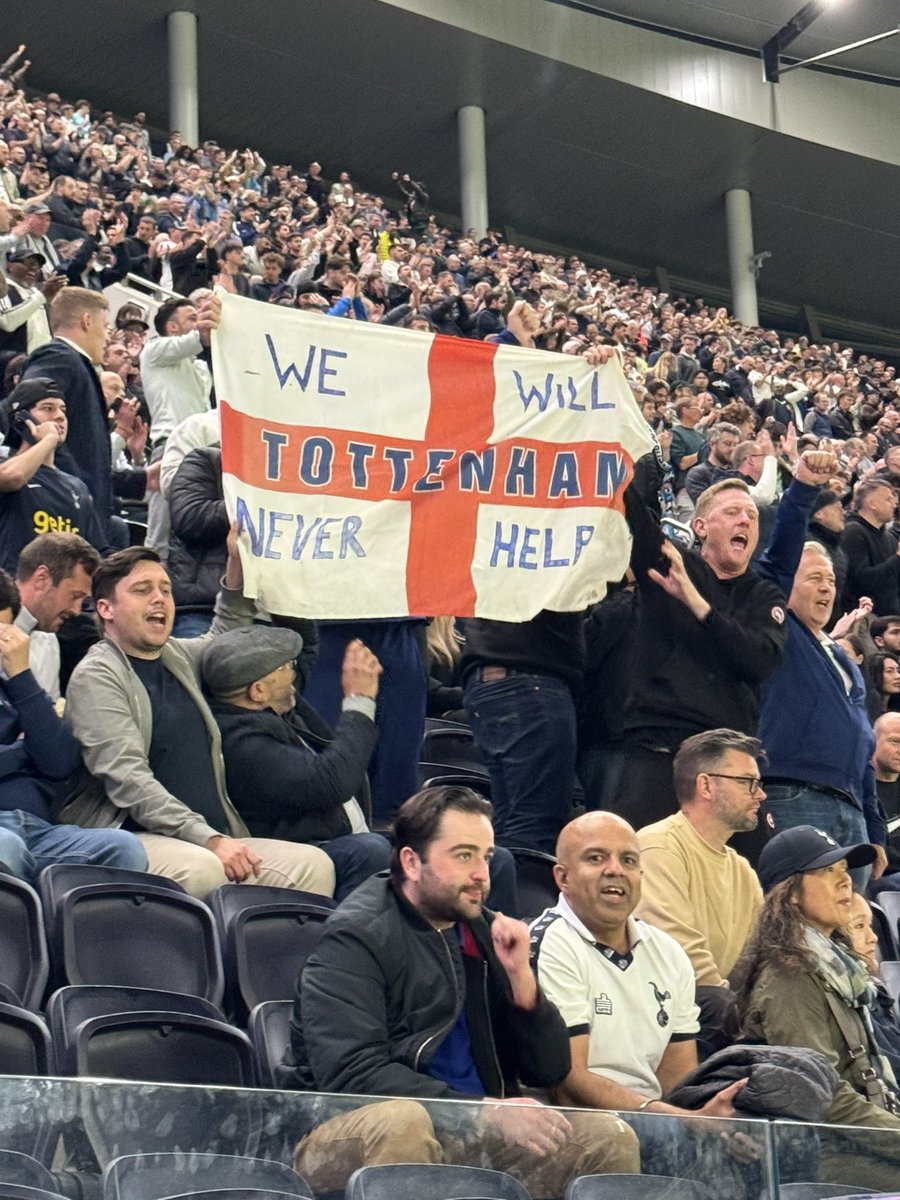 simonswinton's tweet photo. FUCK ARSENAL 🖕🏼🖕🏼🖕🏼🖕🏼🖕🏼 https://t.co/sGsXppFNZE