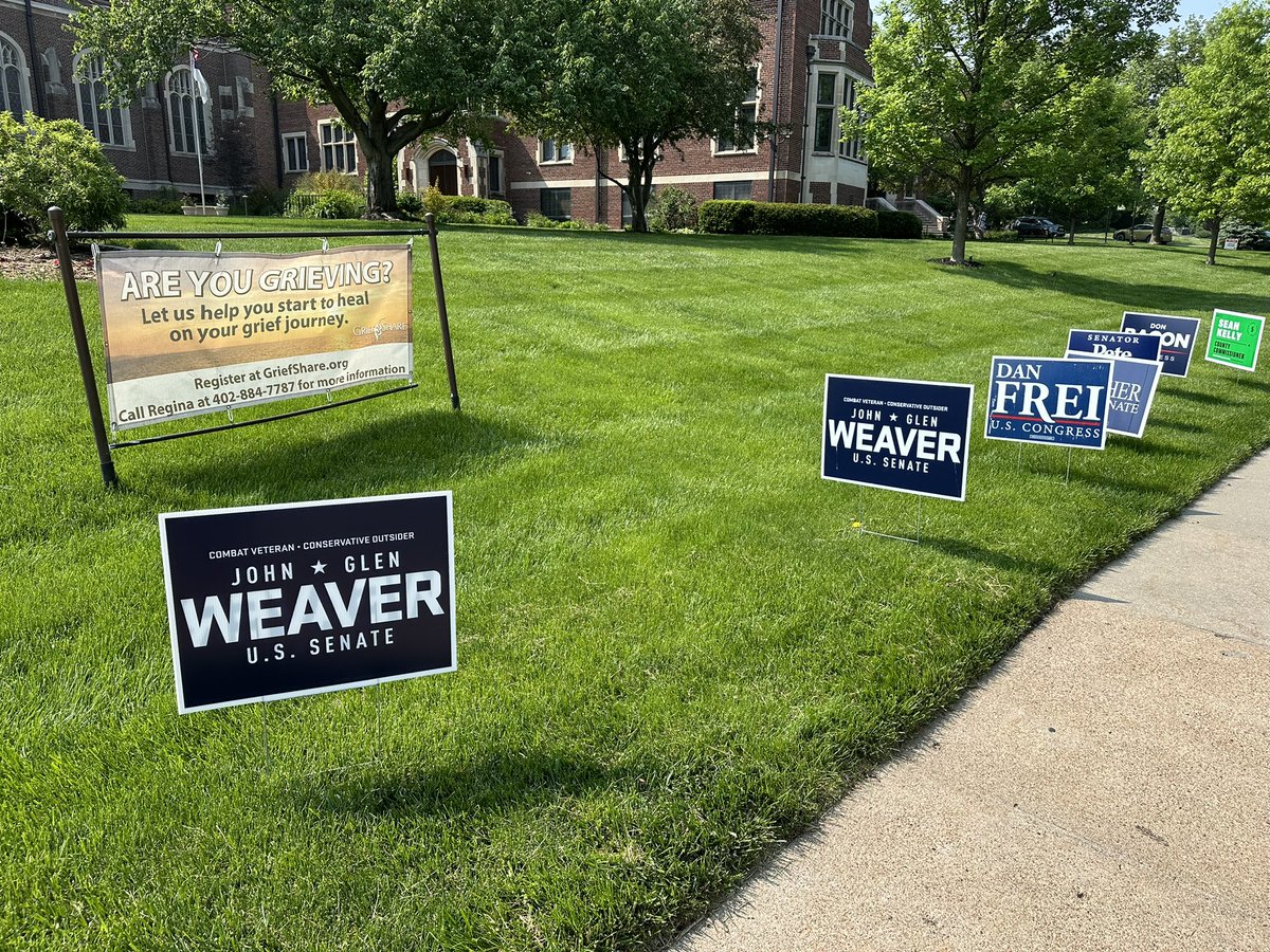 Just voted @JGWeaverNE with part of the family. Thanks for your vote and prayers.