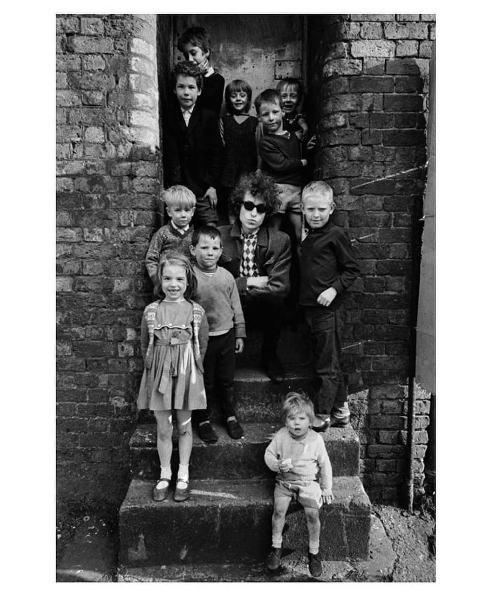 From the archive: ‘Bob Dylan Was Here’ | Dublin Street | Liverpool | 14.05.16 Captured 50 years to the day, and at the very same location as my favourite ever music related photograph. Dylan surrounded by a gang of North End Scouse kids in Dublin St Liverpool in 1966. 👊🏻📸♥️