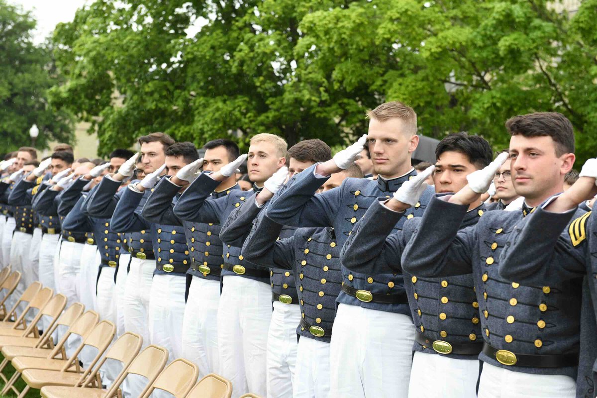 VMI1839's tweet image. Rain or shine, nothing stops the tradition at VMI!
Today&apos;s Change of Command Parade was a proud moment as the Class of 2024 officially handed over leadership to the Class of 2025.

#VMICommunity #ChangeOfCommand