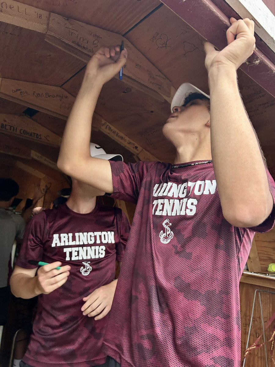 The season is over and to cap it off, seniors sign the shed. Congrats to Jake Short, Sebastian Woods De Leon, Sam Solliday, Owen Wojciak &amp; Rowan Potter. Your leadership will be missed.