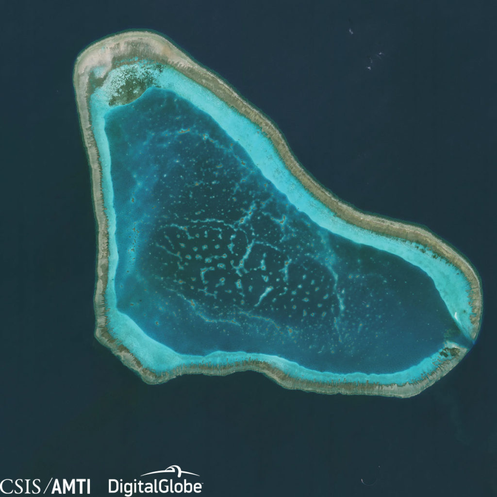 The Philippine government calls on China to respect an upcoming civilian mission intended to deliver fuel and essential supplies to fishermen outside Scarborough Shoal. bit.ly/4bfDUSt @inquirerdotnet