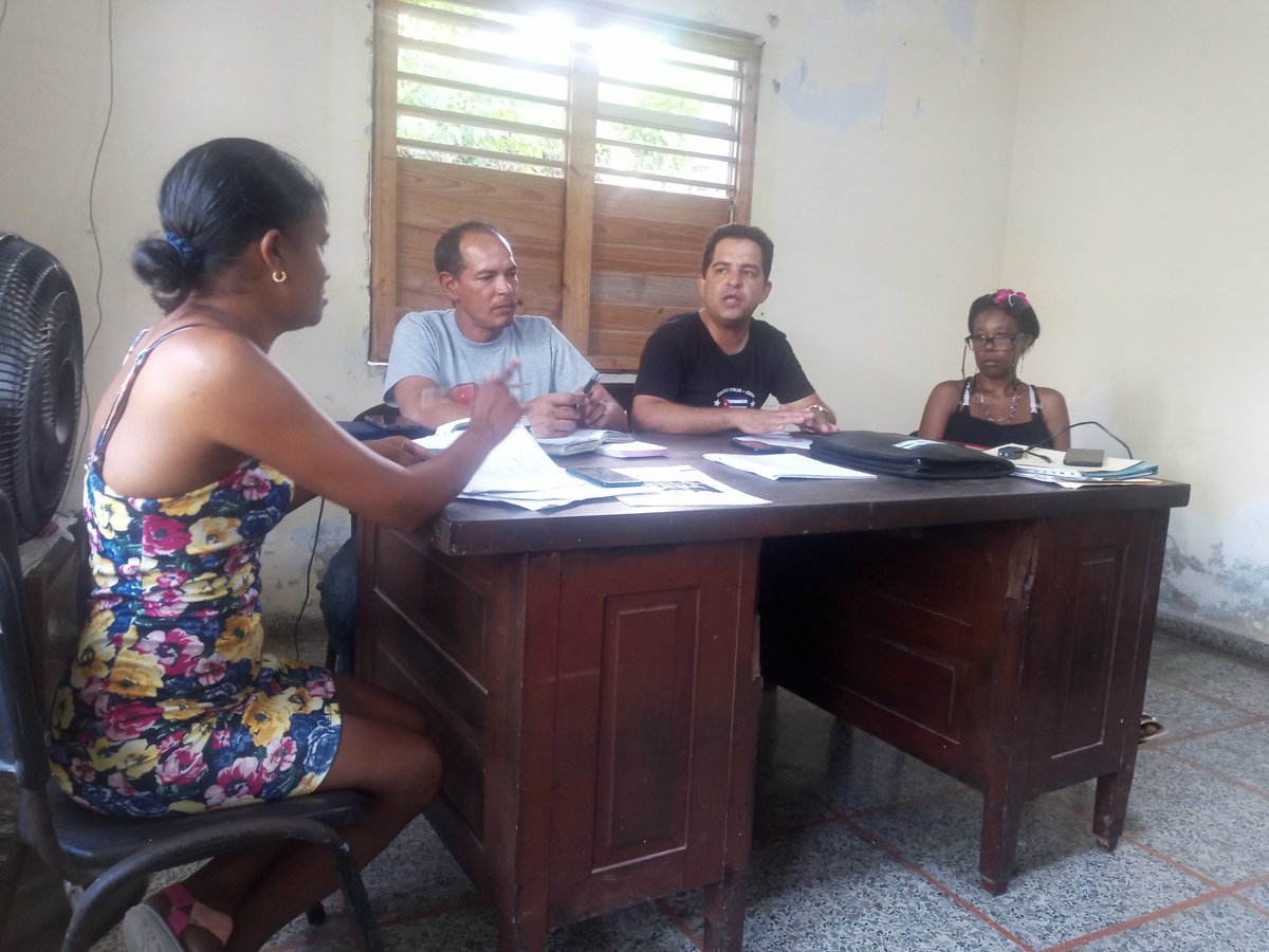 En la tarde de hoy participamos en el Secretariado Ejecutivo Municipal de Habana del Este, donde evaluamos temas importantes para seguir impulsando el funcionamiento de los #CDRHabana #CDRCuba #LaHabanaViveEnMí #Cuba