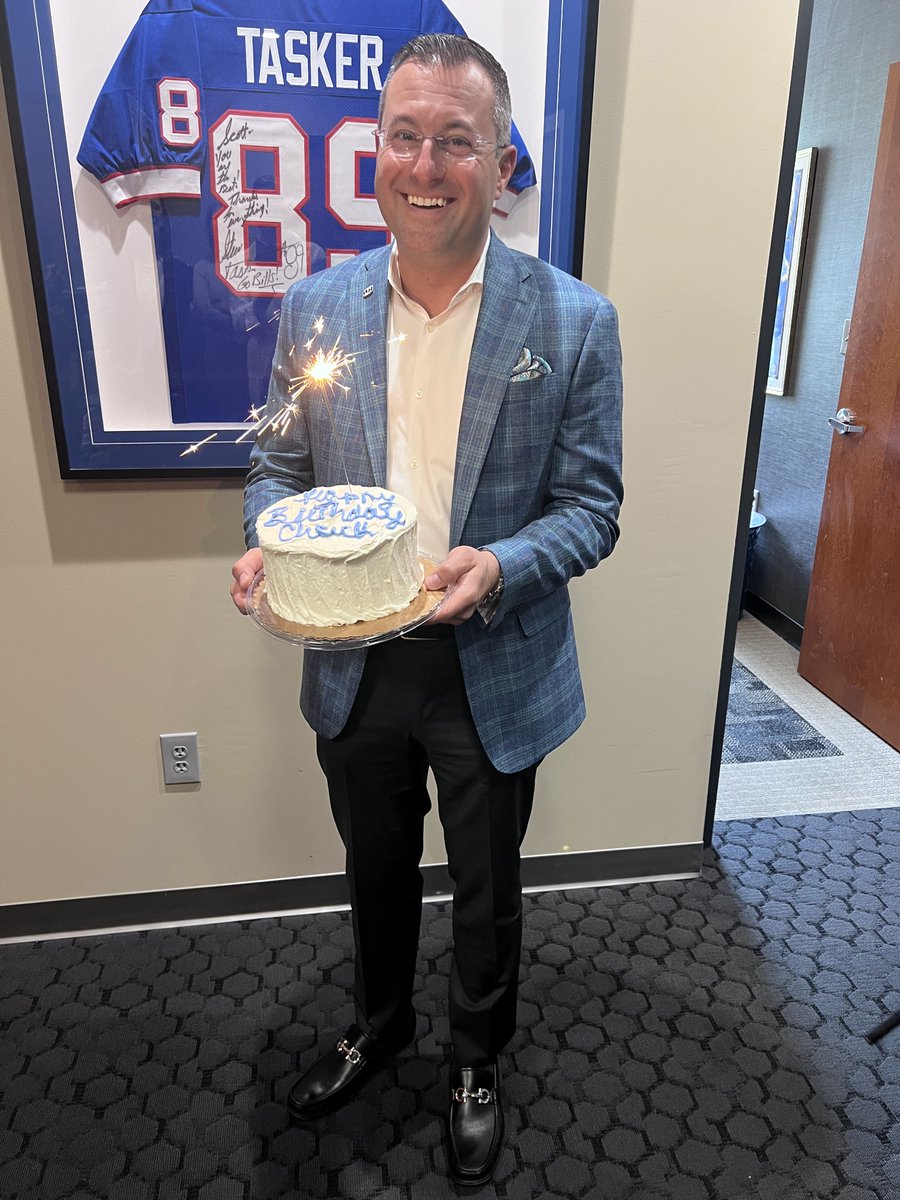 Join us in wishing a Happy Birthday to our Director of Variable Operations, Chuck Hardy! 🎉 🎂 👏 #TeamWestHerr