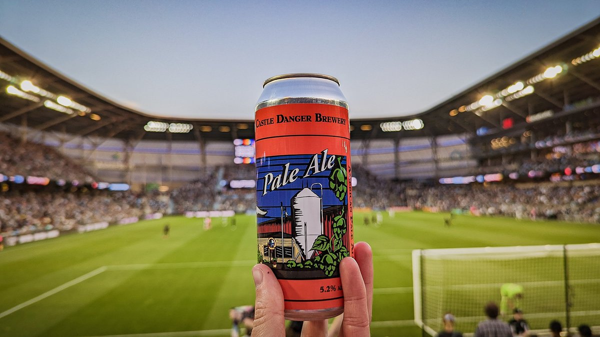 Minnesota United take on LA Galaxy tonight at Allianz Field.⚽️ Pale Ale pounders are available throughout the stadium (and on draft in the Stadium Club). 🍻 Let's come away with a win tonight, lads! #comeonyouloons #mnufc #castledangerbrewery #castledangerpaleale #officialpartner