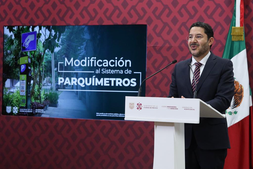 Formalizamos las modificaciones a las concesiones de parquímetros para garantizar una distribución más justa de sus ingresos. Del total, ahora 30% será para mejorar las colonias donde operan; 16.2% para la Tesorería del @GobCDMX y 53.8% para las empresas concesionarias (que antes