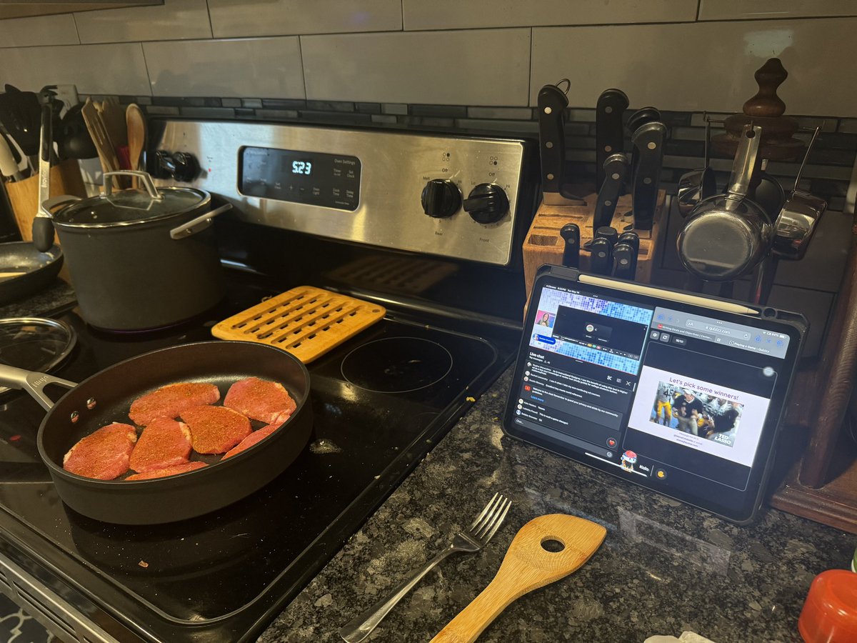 #WeekofAI Learning and getting that dinner cooked with @AlanaColabella and @quizizz