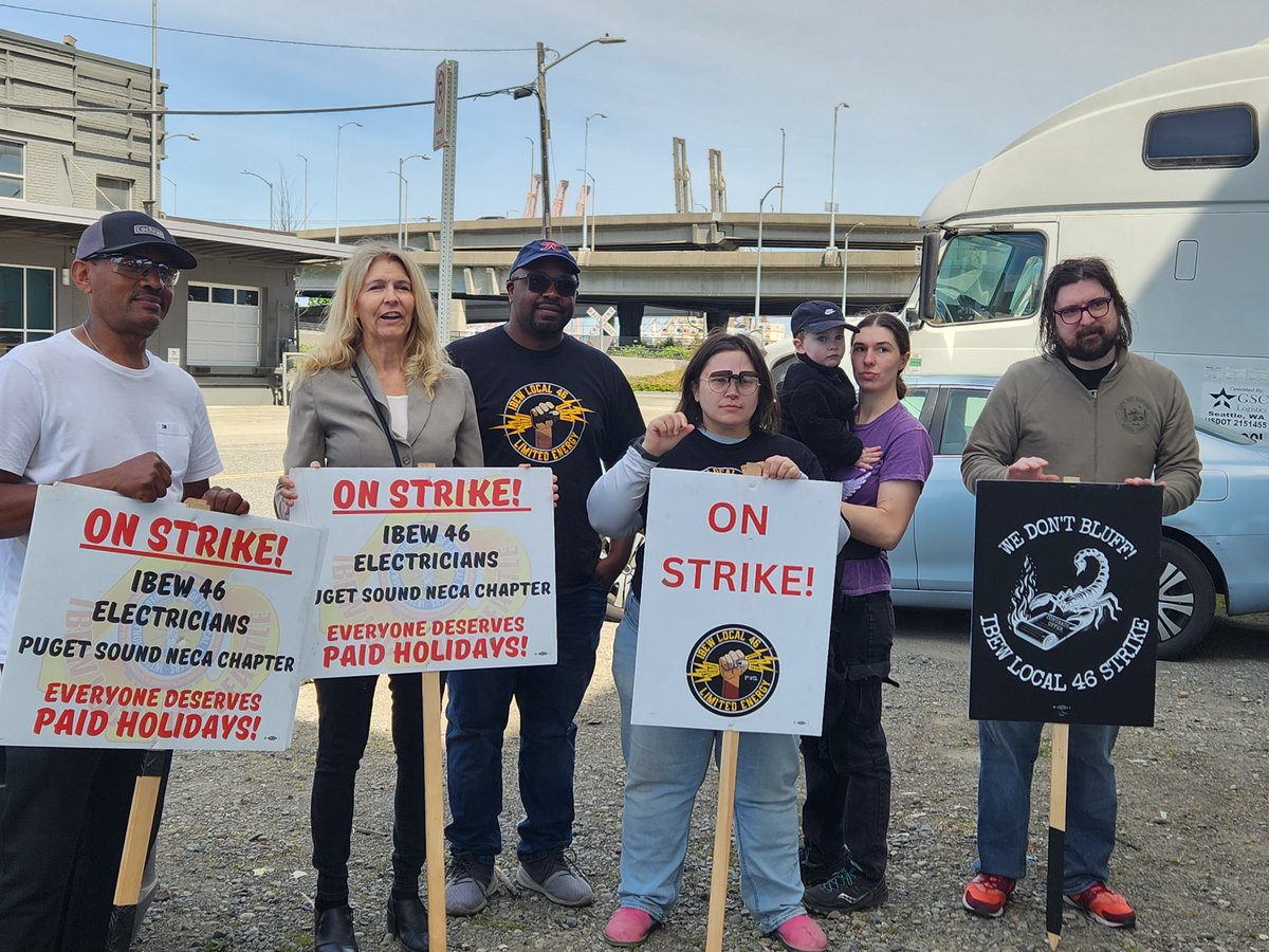 IbewLocal46's tweet photo. Kudos to Tina Orwall, Representative of the 33rd district, to stand in Solidarity with #limitedenergy #IBEW46 ⚡️ https://t.co/GSRQUANhja