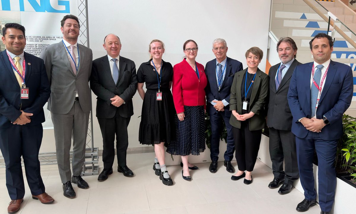 🇬🇧 Junto a la directora de Cooperación Internacional para el Cumplimiento de la Ley del Reino Unido Emma Gibbons, conversaron sobre el intercambio de antecedentes penales y datos biométricos que pueden ser una gran herramienta para la prevención e investigación de delitos.