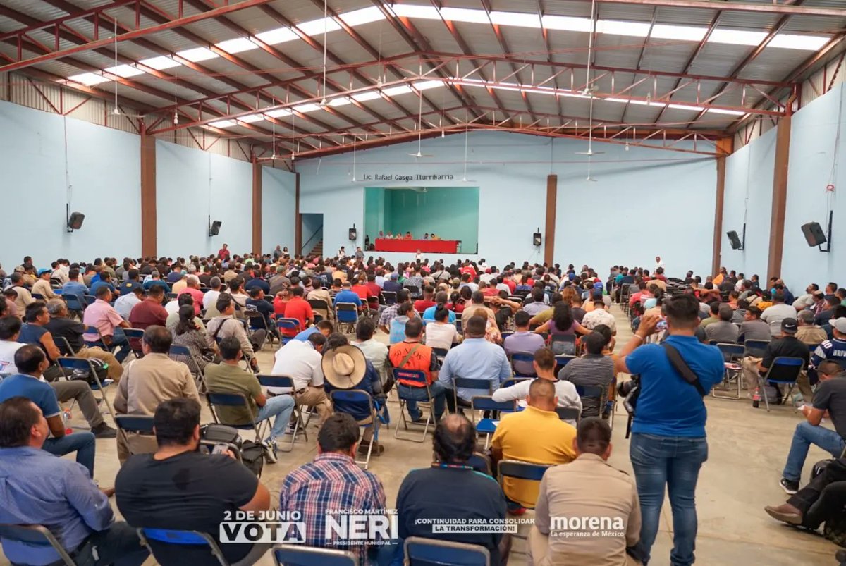 Con mucho gusto saludé a las y los agremiados del Sindicato Independiente 3 de Marzo. Como es costumbre, escuché sus peticiones y necesidades, siempre en un ánimo de atención y respuesta. Además, conocedores de nuestro desempeño, del respeto que le tenemos al trabajo digno y