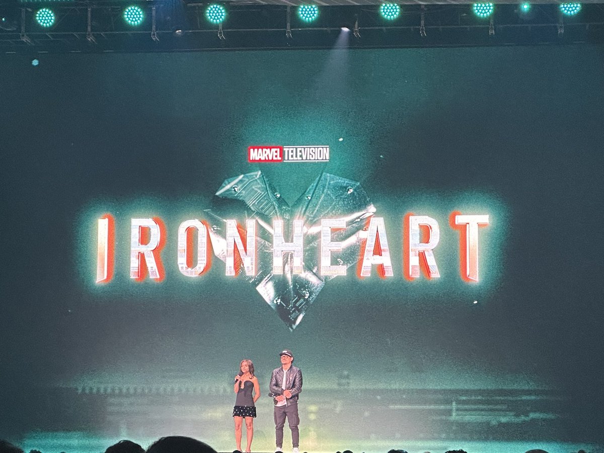 🚨OFFICIEL 🚨
La série #Ironheart sortira en 2025 sur Disney + ! 🔥

(<a href="/HollywoodHandle/">The Hollywood Handle</a>)
