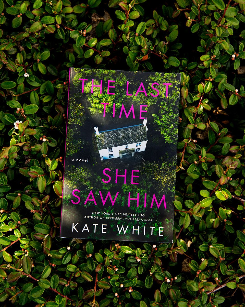 HAPPY PUB DAY! NY Times bestselling author @katemwhite is back with an all-new psychological thriller. Kiki’s ex-fiancée dies and the police rule it as self-inflicted, but she’s convinced it was actually murder and risks her own safety to prove it.