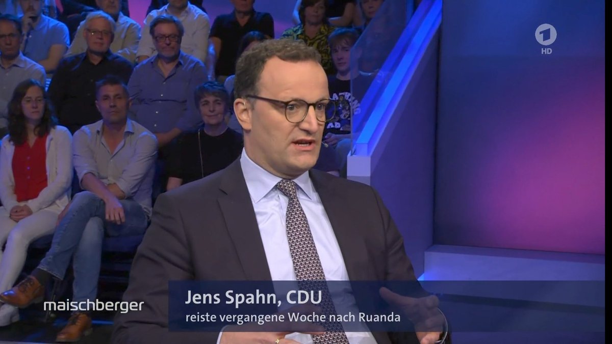 'Warum sind 20% so frustriert, dass sie extreme Rechte wählen' fragt Jens Spahn und scheint zu vergessen, dass das Verbreiten von Desinformation und die Übernahme von rechtem Framing das Alleinstellungsmerkmal der Populisten der Union, wie Spahn, Merz und Söder ist.
#maischberger