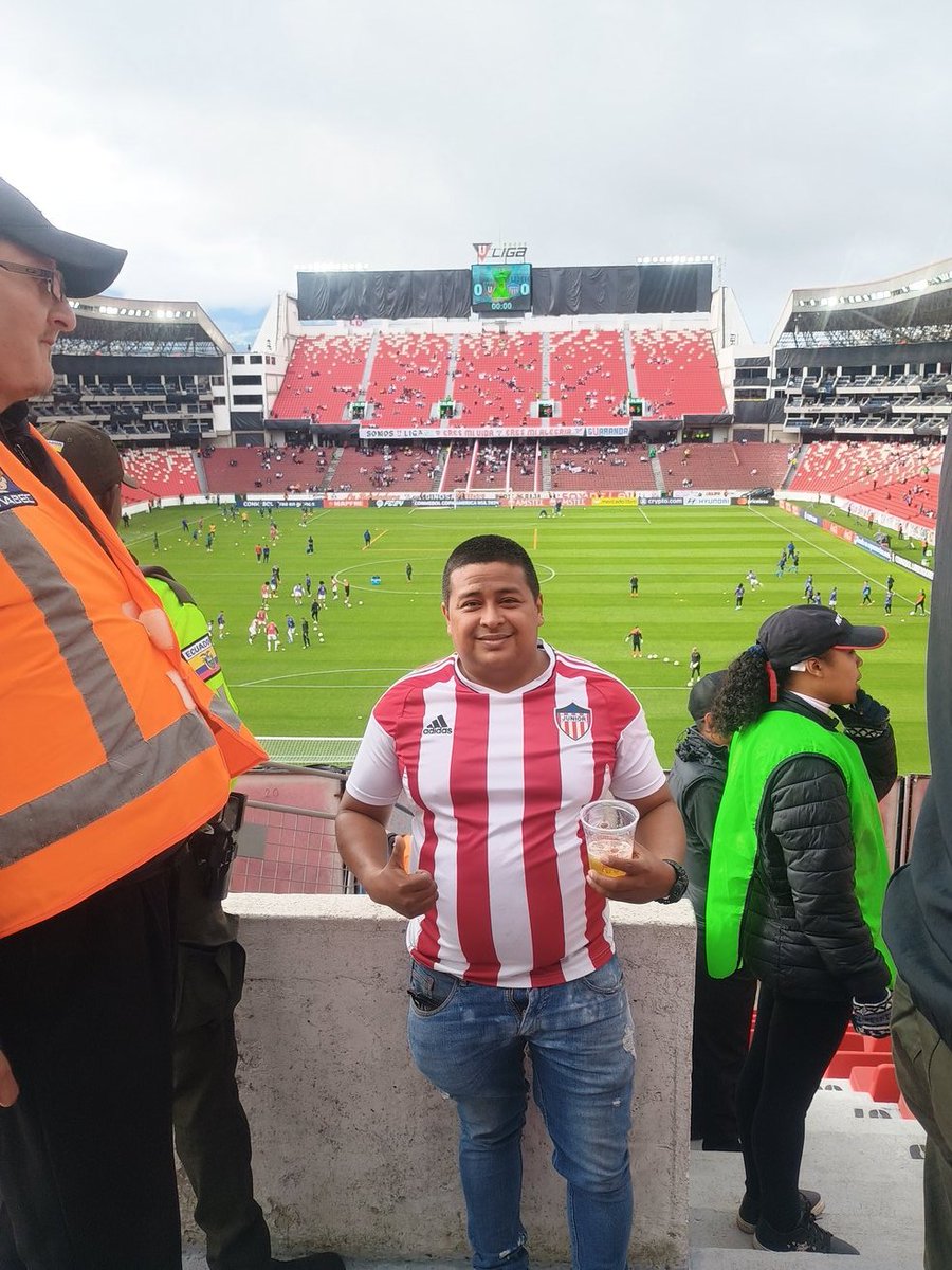 Un sueño conocer este maravilloso estadío 🏟️ y templo del fútbol sudamericano. Otro estadio que me gusta tachado de la lista por conocer