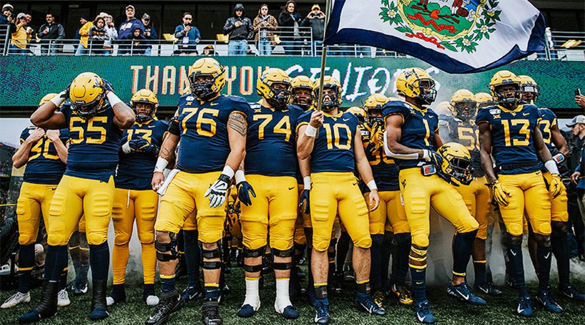 #AGTG I’m blessed to receive an offer from @WVUfootball @N_H_S_Football @BenLBailey @_CoachTA