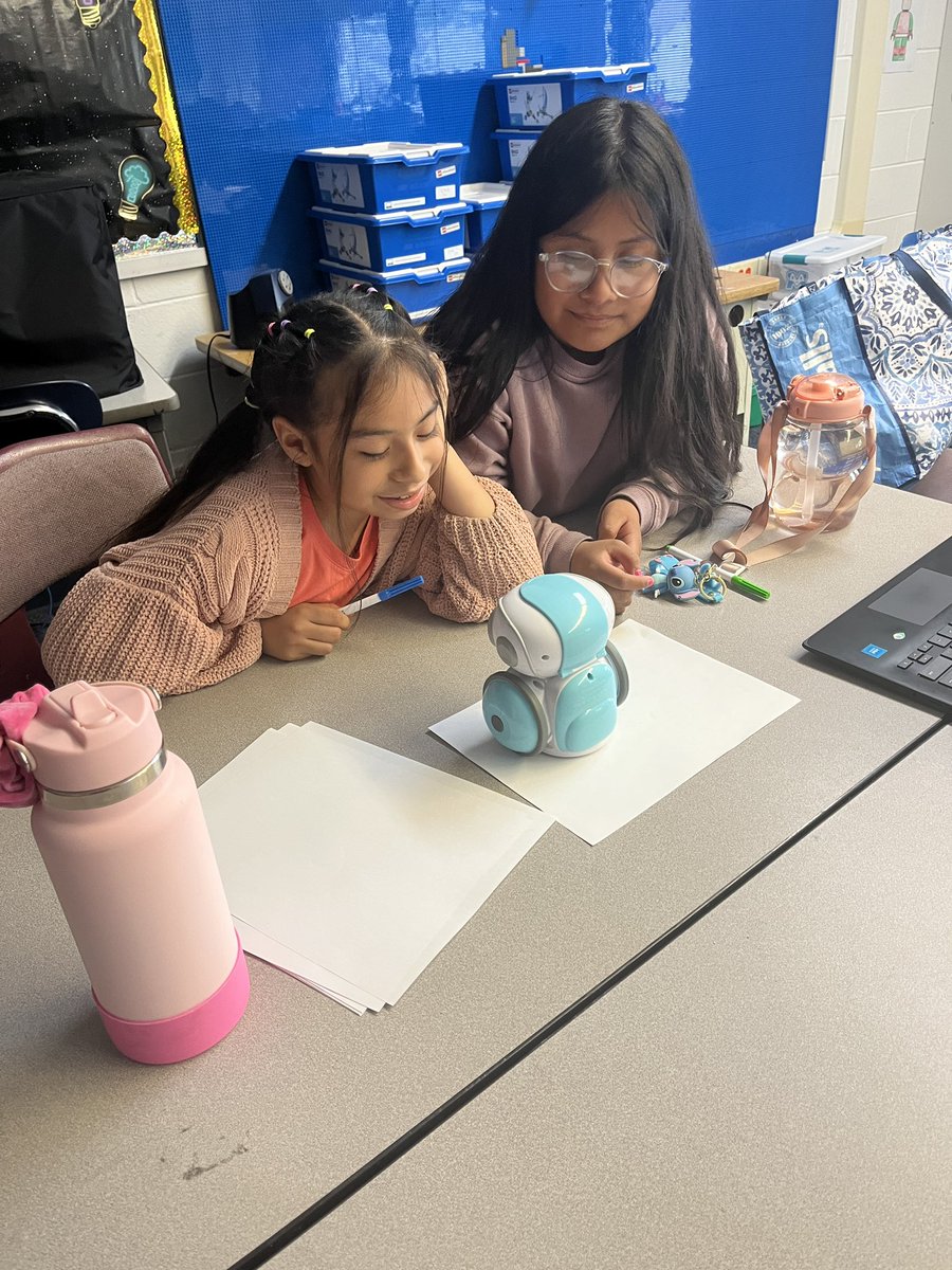 Makerspace Club tweet media