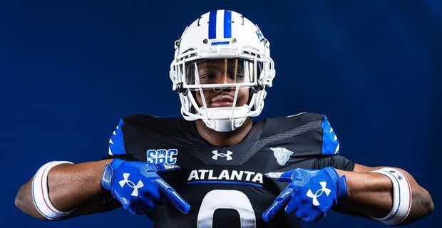 Blessed to receive an offer from Georgia State @GeorgiaStateFB!! 🟦🟨🏴‍☠️! #AllAboutTheFamily @CoachGGrady @RustyMansell_ @DellMcGee @jwindon35