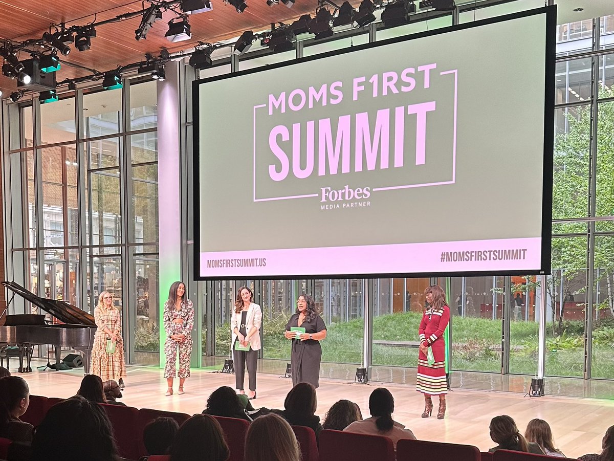 Thank you to @reshmasaujani for inviting me to help close out the first ever #MomsFirstSummit talking about my experience as a mother, council member and the fight for universal child care in NYC. @MomsFirstUS ❤️