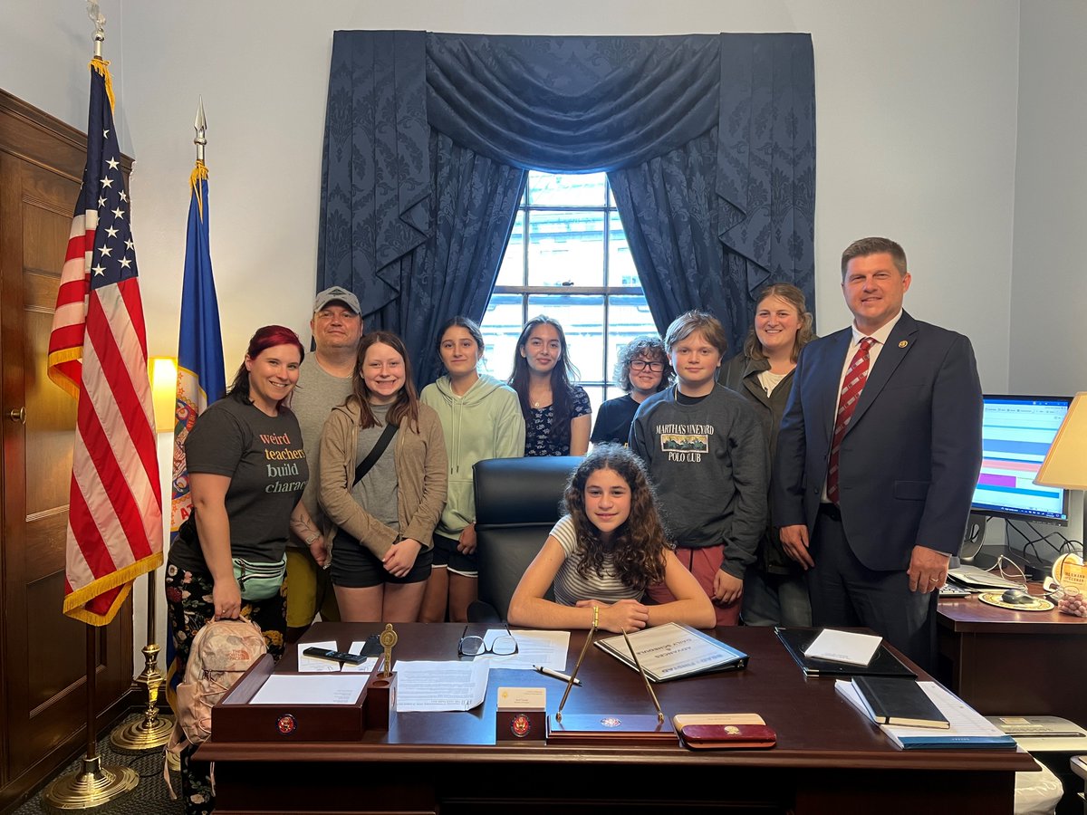 Today, I met with students from the Rochester Arts and Sciences Academy. These students represent a bright future for #MN01 and it's always great to have them visit my office in DC.