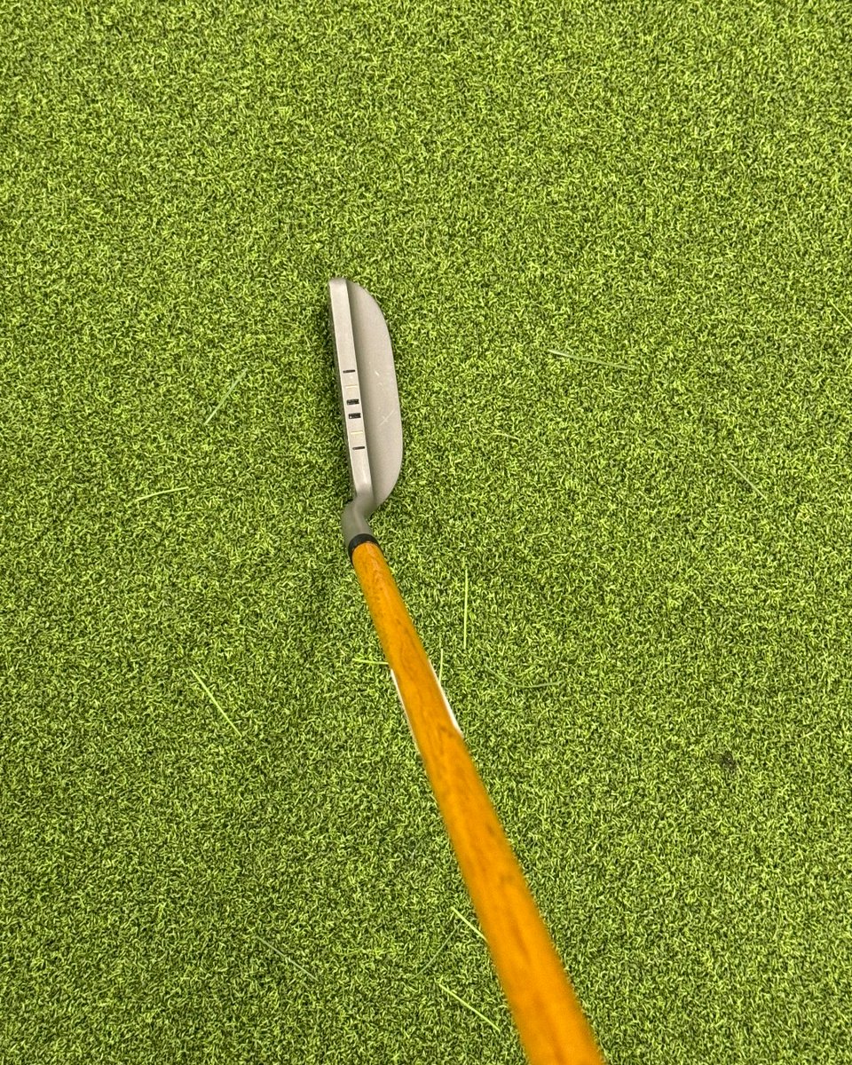 2ndSwingGolf's tweet image. Recently had one of these really cool Callaway Hickory Stick Little Poison 1 putters traded in. 😎  It sold almost immediately! 😮

What are some more interesting putters you've used?

Shop our entire putter selection: bit.ly/4bIszLu

#2ndswinggolf #TradeInTuesday #golf