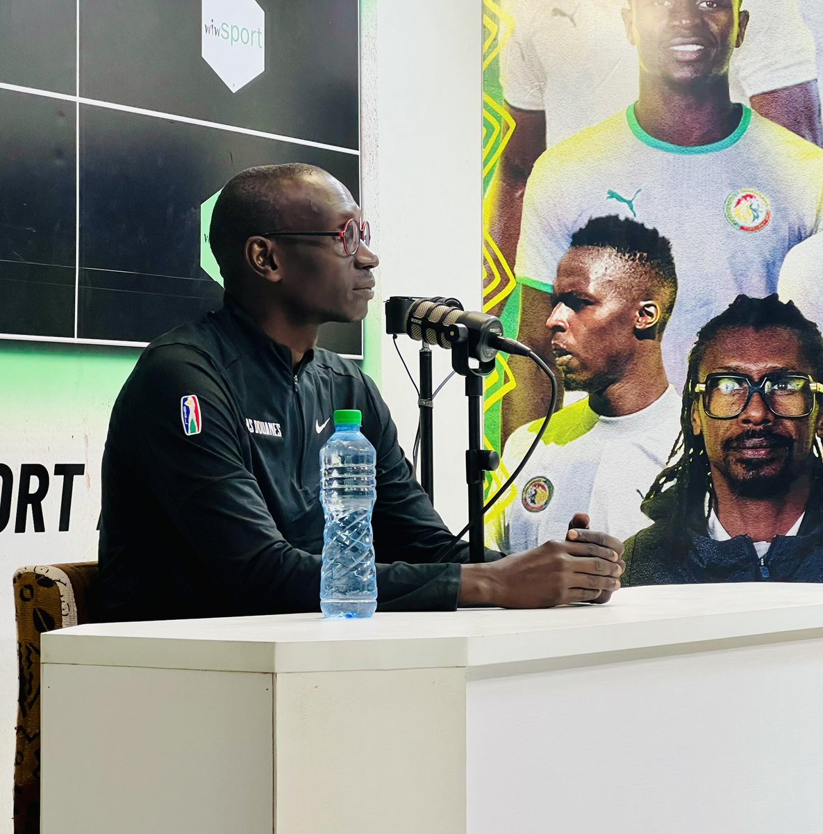 🔥 Une superbe émission avec Mamadou Gueye Pabi (Coach AS Douanes) et Mor Bassine Niang (Journaliste Record) sur le débrief de la BAL. Rdv à Kigali pour le tour final 🇸🇳 ▶️ Replay : youtube.com/watch?v=yNe62v… #theBAL #Bal4 #wiwsport #Senegal #Kebetu