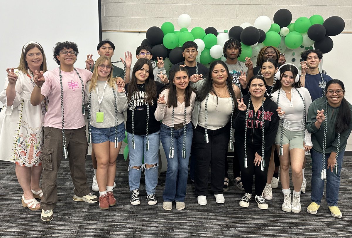 Last meeting of our 23-24 Principal’s Leadership Roundtable! Had to celebrate these seniors and wish them well! There are some lucky college campuses out there because these guys LEAD and they will make a mark wherever they go!! #PROUDPrincipal #MaydeForThis