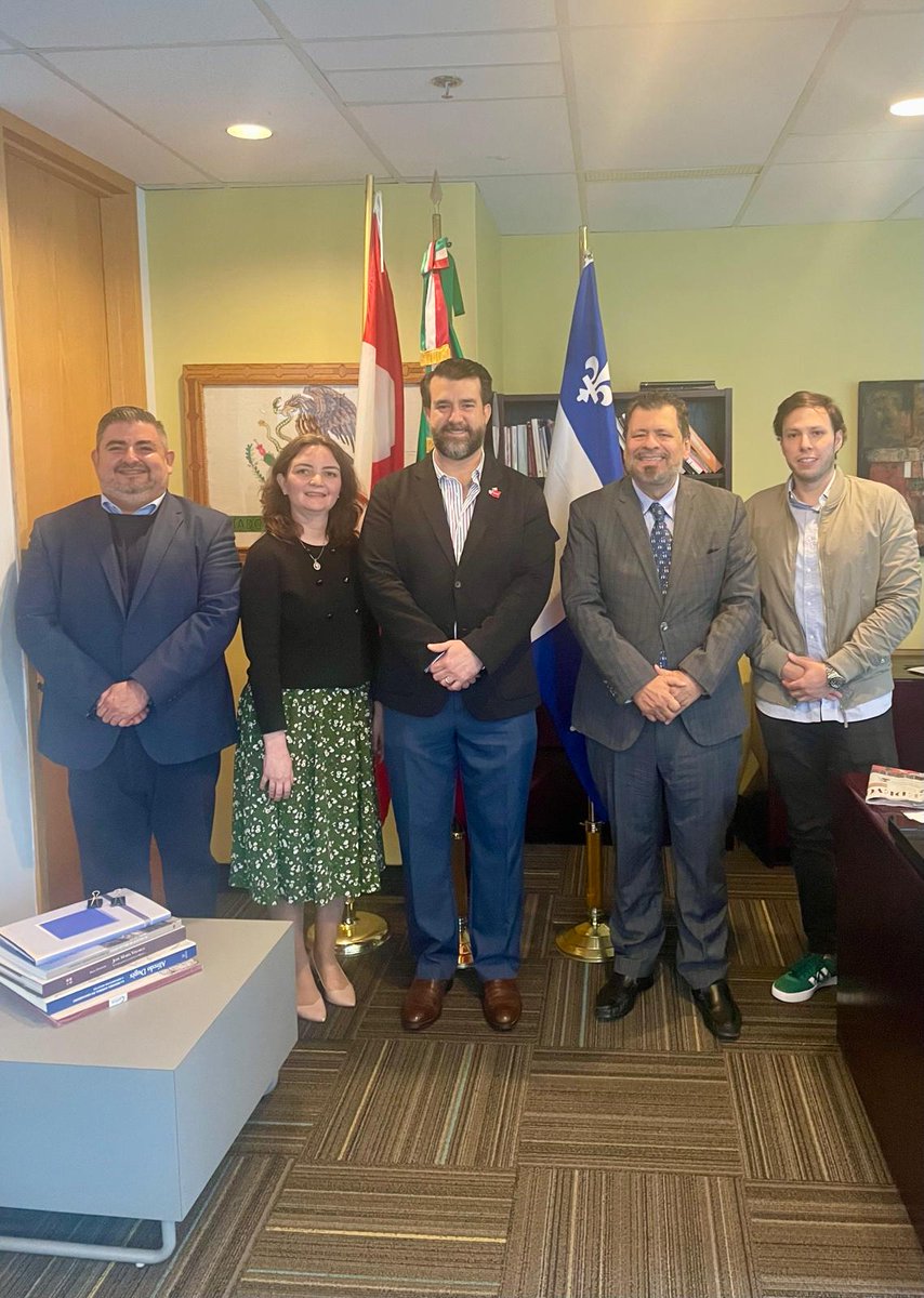 Consulado General de México en Montreal tweet media
