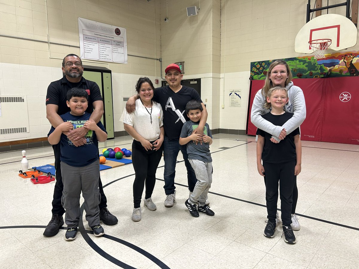 Katie Crowe tweet media