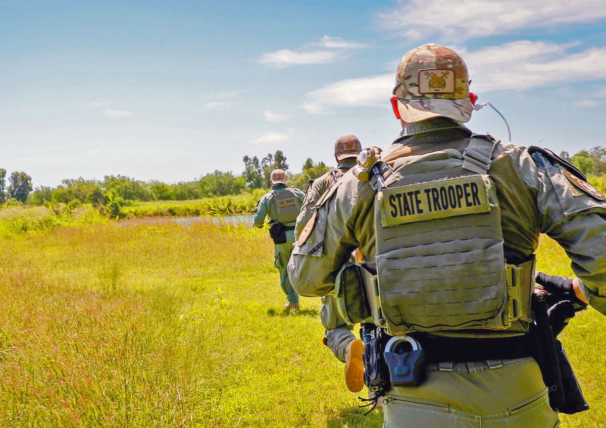 Operation Lone Star: Securing the Border Under the direction of Gov. @GregAbbott_TX, DPS continues our work to secure the border and protect Texas communities by interdicting criminals and combating the smuggling of people and drugs into Texas. #ProtectAndServe