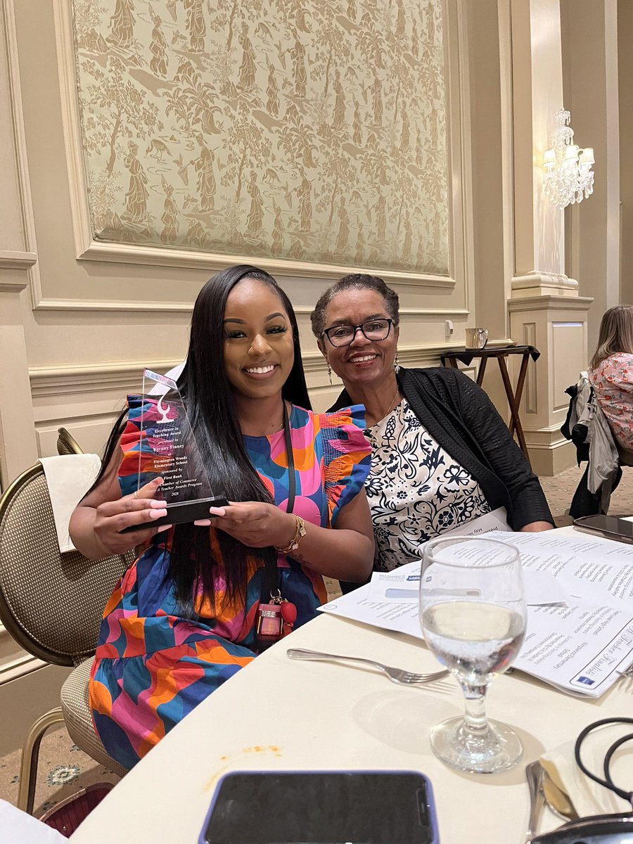 Farmington Woods tweet media