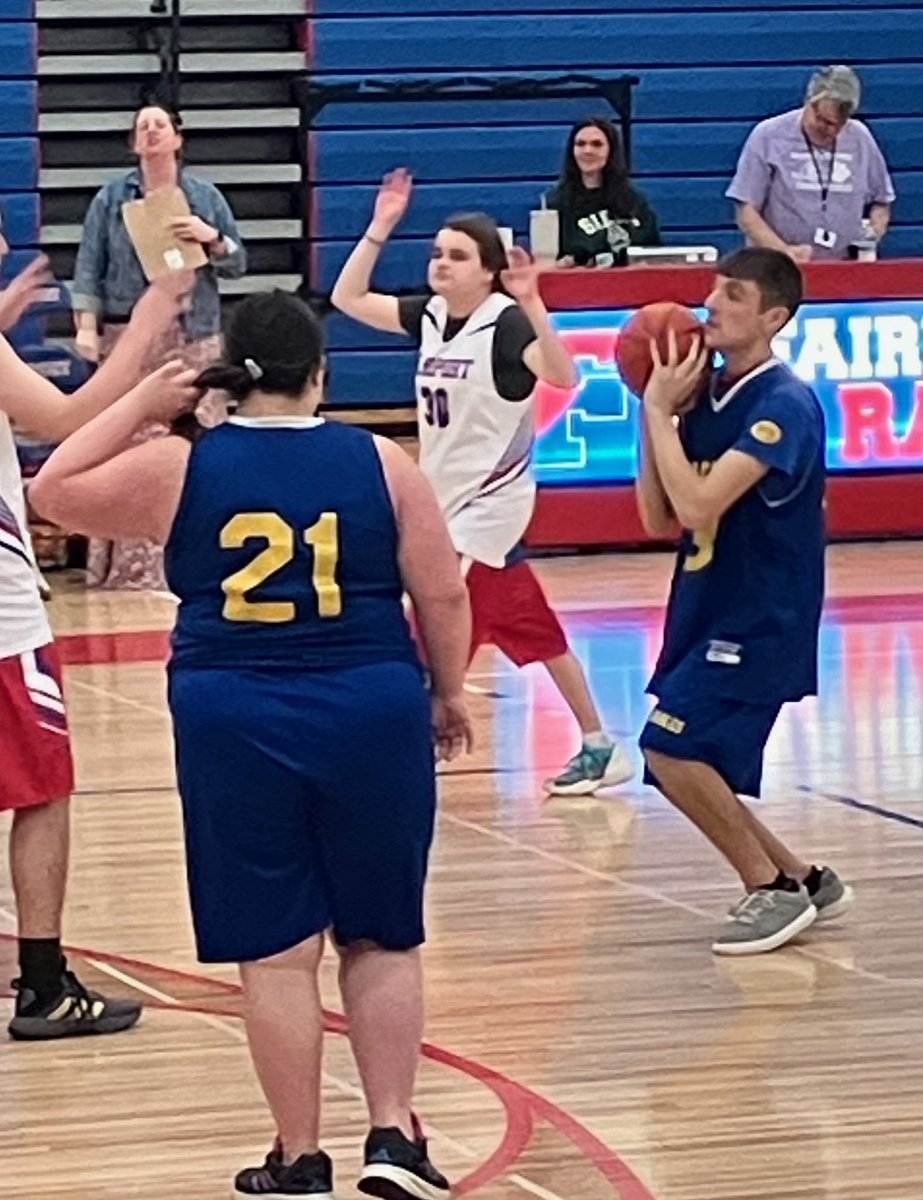 🏀Some pictures from today’s Unified basketball game at Fairport!