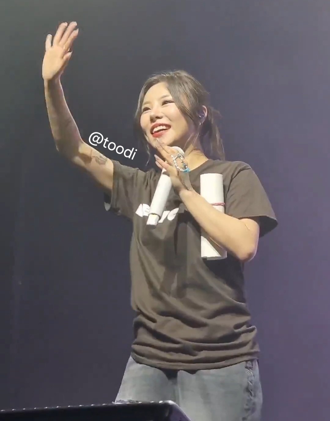 GNkspLRWYAADsIt?format=jpg&name=large