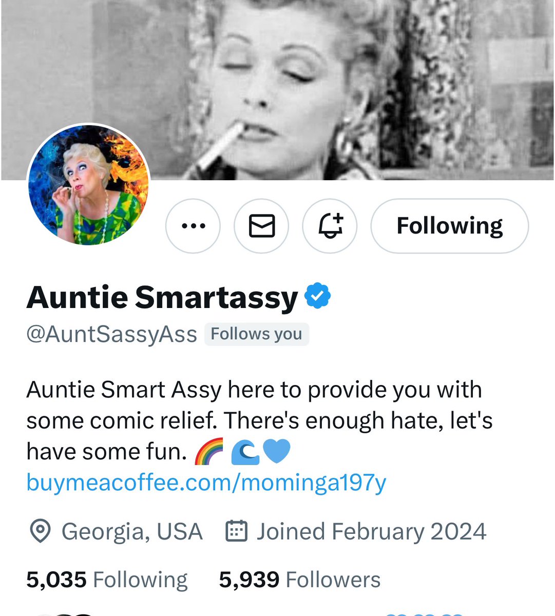 Auntie @AuntSassyAss is only 61 followers away from reaching her next milestone! You know the drill 🦊Vet Follow Retweet🦊 Thanks so much Foxy