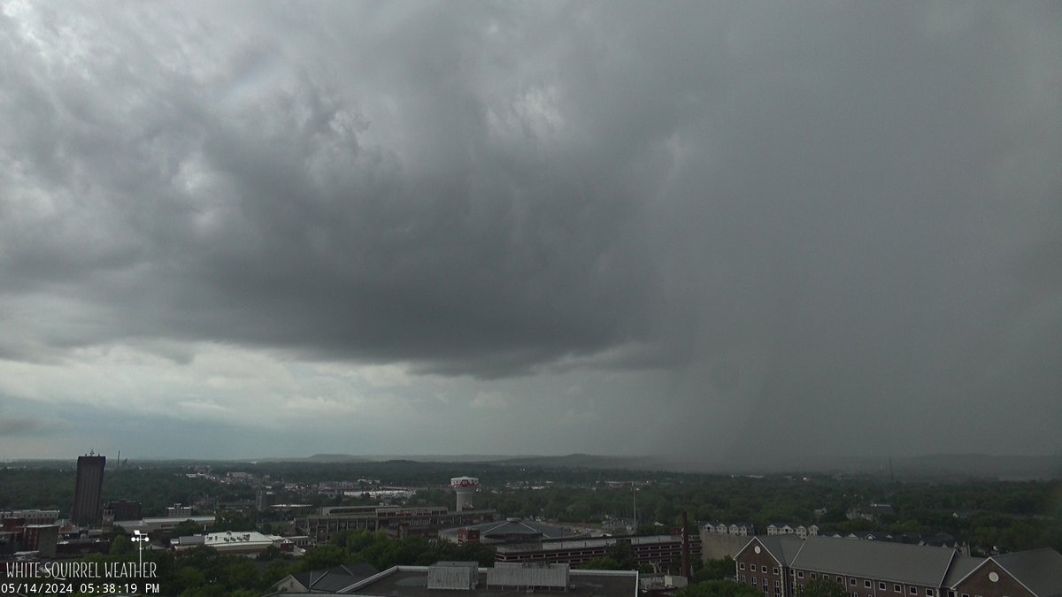 Heaviest rain now on the north side of town, but plenty of storms back there approaching the area. #WKU