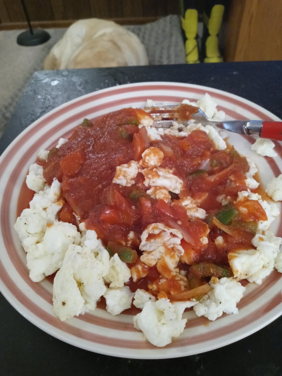 Homemade salsa on top of egg whites, a very scrumptious meal, the wife devoured it, guess she approves!! lol