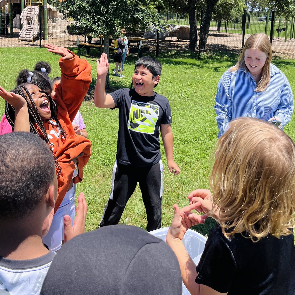 🦋 Today, second grade witnessed the magical moment of butterfly release! 

🐛From caterpillar to butterfly - they've seen the journey firsthand!🌟

#AISDProud 
#KidsDeserveIt