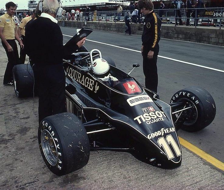 Elio de Angelis  1982

Lotus - Ford 

#F1 #Formulaone